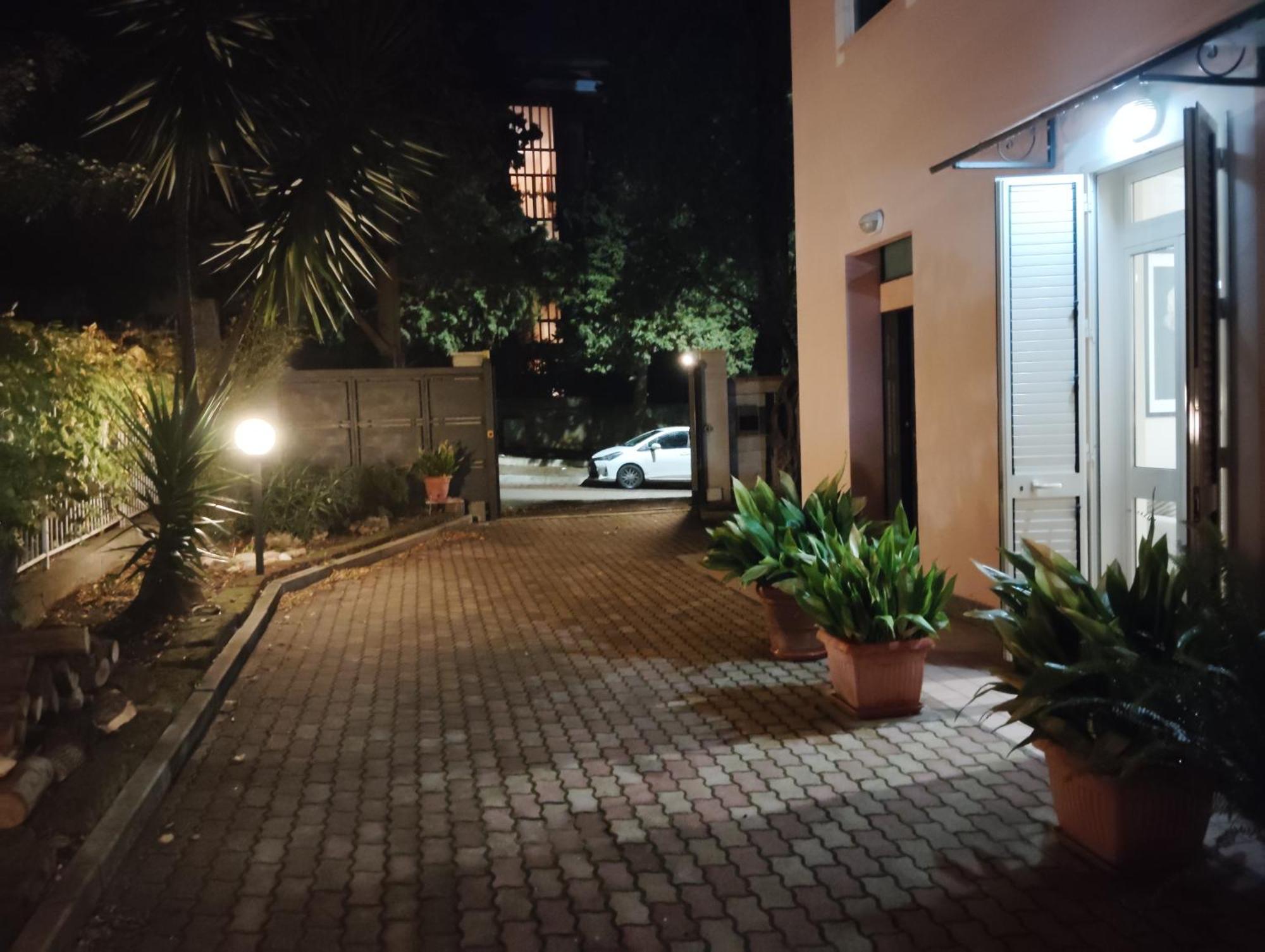Short Lets Pescara Apartment Luaran gambar